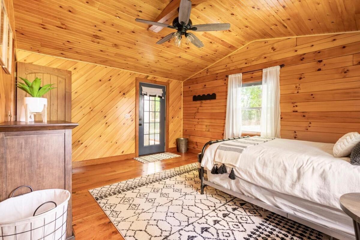 Secluded Wooded Cabin Near The Hocking Hills New Straitsville Eksteriør bilde