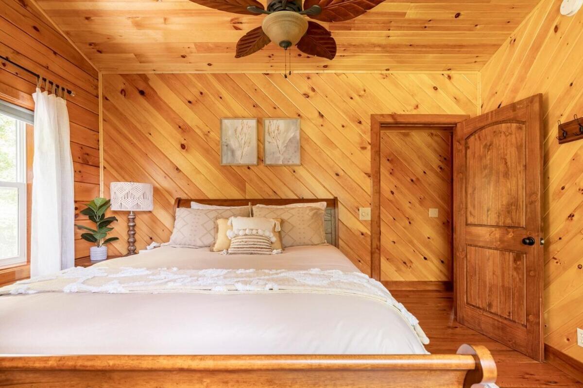 Secluded Wooded Cabin Near The Hocking Hills New Straitsville Eksteriør bilde