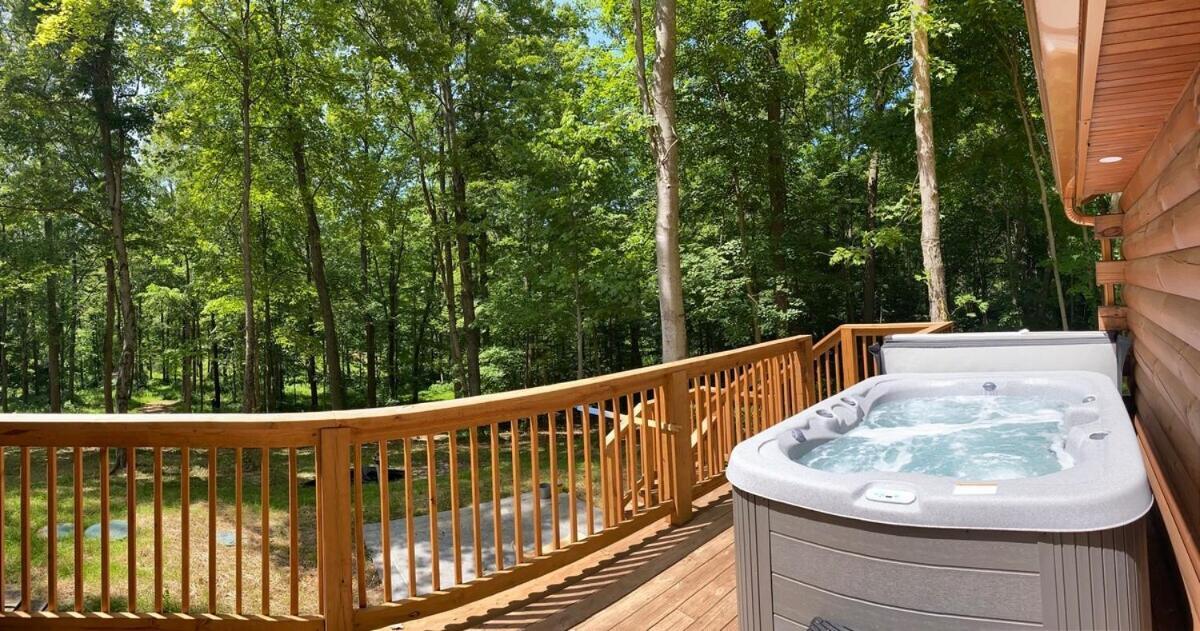 Secluded Wooded Cabin Near The Hocking Hills New Straitsville Eksteriør bilde